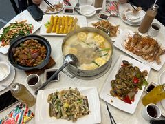 -肥仔文澳门猪骨煲(南京西路店)