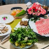 外皮酥脆可口，别看个头不大，料可是很实在