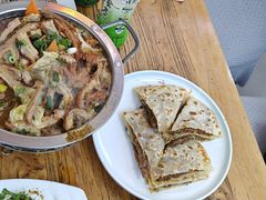 -溢心园香河肉饼总店