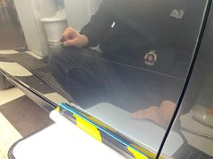 -鲨鱼皮汽车凹陷玻璃修复(静安店)