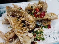 -鑫悦楼煎蟹·16年海鲜大排档
