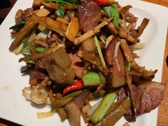 -黑鸡小馆(金源店)