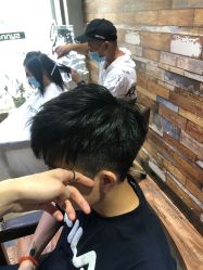 -首脑美发沙龙