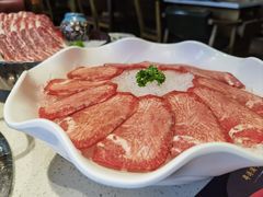 -牛村来人潮汕牛肉火锅(西单店)