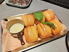 -令狐冲·炭烤活鱼(宝龙店)