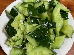 拍黄瓜-宝瑞门钉肉饼店