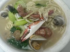 -健跳小海鲜(人民路店)