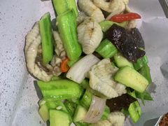 -飞尝蚝·顺德菜·鱼生(顺德总店)