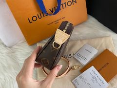 -LV路易威登(德基广场店)