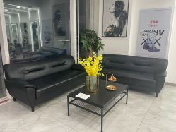 -Coo Hair salon