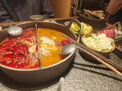 -三出山火锅(南京万象天地店)