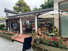 -EVA咖啡小酒馆