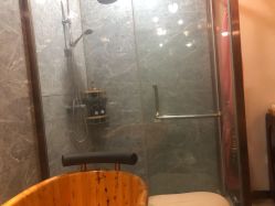 -苑苑vbeauty科技美容SPA