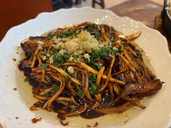 响油鳝丝-侬佳蒸菜馆(听潮店)