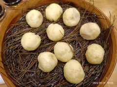 -佬钱湾仔(衣裳街店)