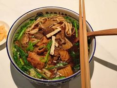 -镇南锅盖面馆(解放路店)