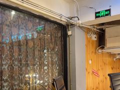 -明日世界密室轰趴·剧本桌游·箭馆团建(国贸店)