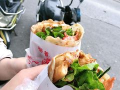 -海燕家人灌蛋饼(凤凰街店)