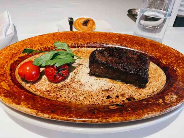 牛排家(安贞店)-"牛排家安贞店在海环宇荟购物中心的四层.环.