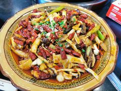 -老来福·非遗酸汤兔(凯旋路店)