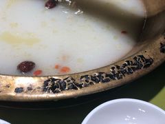 -颜氏双江清水鱼一养身火锅(磁器口店)
