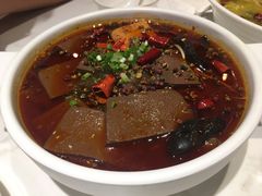 毛血旺-渝是乎酸菜鱼(龙旗购物中心店)