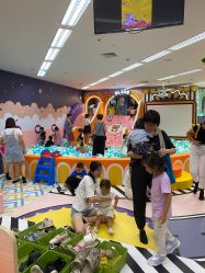 -孩子王童乐园(广州萝岗万达店)