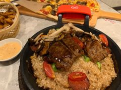 炙烤澳洲西冷牛排铁锅饭-必胜客(大观天地店)
