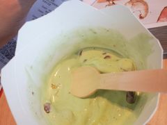 抹茶红豆年糕麦旋风-麦当劳(吴中大道店)