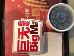 -麦当劳(常山服务区得来速店)