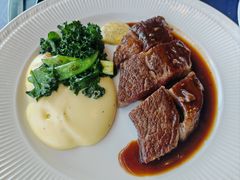 -福楼毕斯罗F Bistronome(国贸商城约会地标景观店)