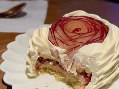 -VERIE BAKEHOUSE