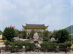 -八景休閒山莊  廣東十大名山莊