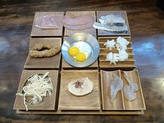-银米·云南传统过桥米线(双廊黑金冠店)