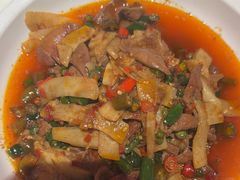 -川堂风·跷脚牛肉·乐山爆炒(宝山日月光店)