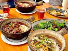 牛肉煲仔饭-文记煲仔饭