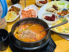 -故乡家韩国料理(丹东街店)