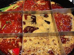 -岗上渣渣老火锅(两路口店)