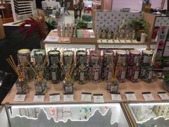 -诚品(信义店)