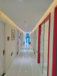 -咪咪比基尼脱毛专业店