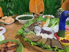-沐毫傣泐云南菜孔雀宴•手抓饭傣味烧烤(曼听公园店)
