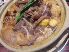 -沙胆彪炭炉牛杂煲(上海日月光广场店)