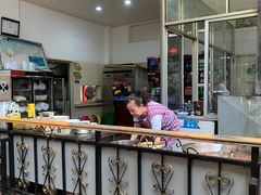 -茅屋大酒店