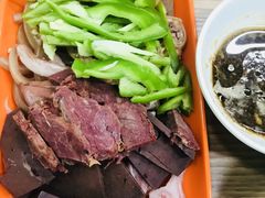 驴肉拼盘-河间驴肉火烧(紫金港店)