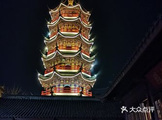 真是人间美景。所行之人，无不感慨