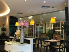 -必胜客(WOW中心城店)