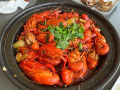 -何师烧烤Pro ·江湖川菜·小龙虾·精酿(太古里旗舰店)