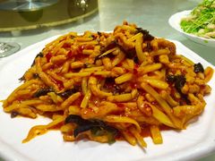 鱼香肉丝-东兴楼饭庄(六里桥店)