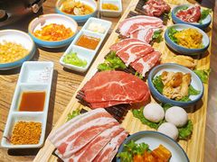 -明洞阿姨·韩式酱蟹烤肉·创意料理(三元桥店)