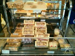 面包甜点陈列柜-苹果花园(昌里东路店)